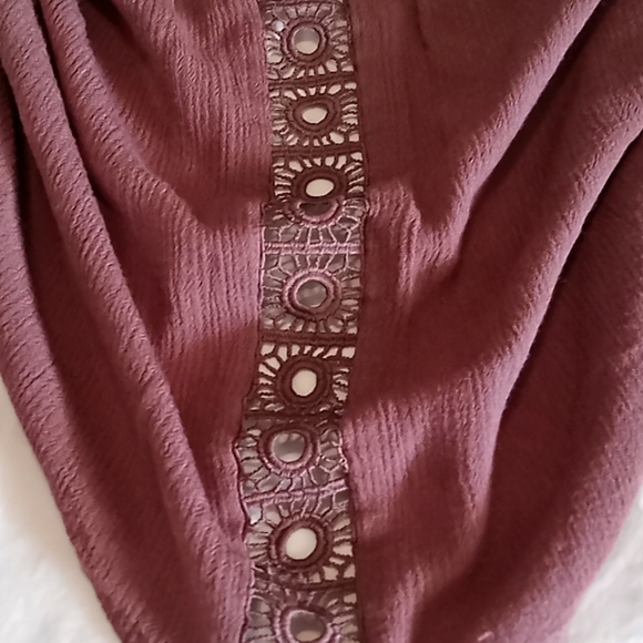 Charlotte Russe Small Spaghetti Strap Blouse. Dark Rose. - Picture 6 of 13